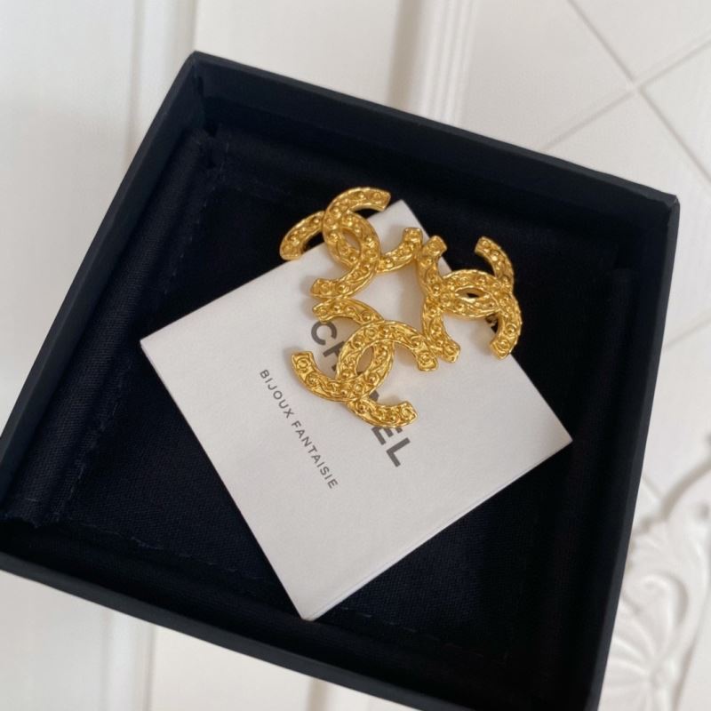 Ch*el brooches